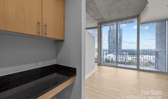 210 N Church St, Charlotte, NC 28202