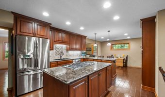 12500 Dorchester Trl, Apple Valley, MN 55124