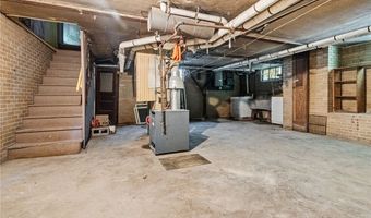 390 E College St, Alliance, OH 44601