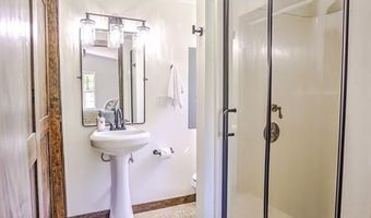 412 2200, Aquilla, TX 76622