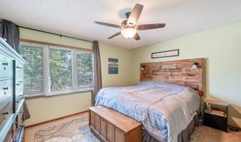 308 11th Ave NW, Altoona, IA 50009