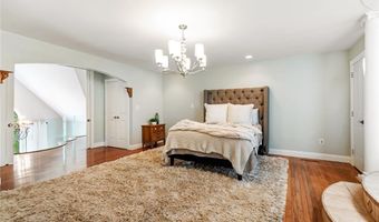 2230 Greenwood Rd, Allentown, PA 18103