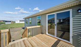 25084 Bluebird Cir, Adel, IA 50003