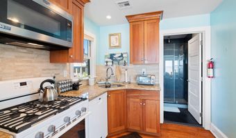 409 East Ave, Bay Head, NJ 08742