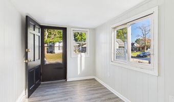 2025 George St, Anderson, IN 46016