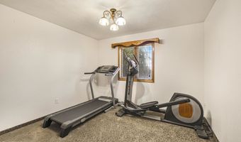 2609 Lakeview Dr, American Falls, ID 83221