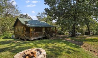 1300 County Road 113 Cabin 3, Alton, MO 65606