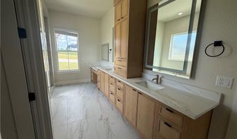 5020 Logan Dr, Bentonville, AR 72713