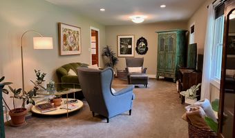917 Shadow Dr, Aiken, SC 29801