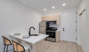 2400-18 E HUNTINGDON St 707, Philadelphia, PA 19125