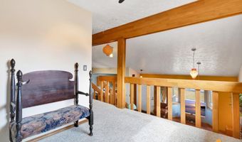 9611 Newhaven Loop, Anchorage, AK 99507