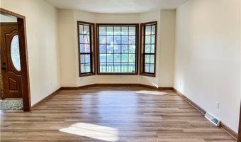 352 Wyndclift Pl, Austintown, OH 44515