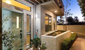 2517 State St, Carlsbad, CA 92008