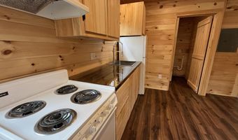 105 Gales Rd, Abbot, ME 04406