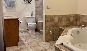 33 S MAIN St, Boonsboro, MD 21713