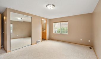 910 8th Ave SW, Austin, MN 55912