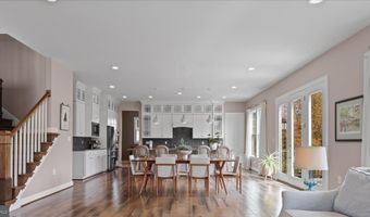 25970 LIQUIDAMBAR Ln, Aldie, VA 20105