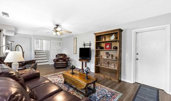 1201 Elm Cir, Albertville, AL 35950