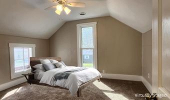 430 N Simon St, Ada, OH 45810