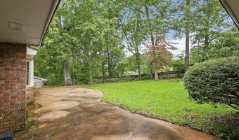 356 Lake Of Pines Dr, Jackson, MS 39206