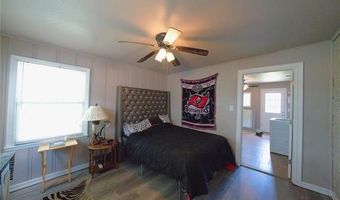919 S 2nd St, McAlester, OK 74501