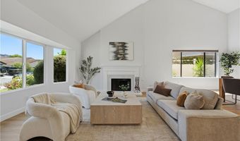 29033 Hollow Oak Ct, Agoura Hills, CA 91301