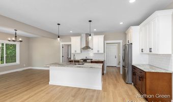 3303 Autumn Trl, Allegan, MI 49010
