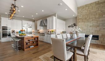 281 Lakeshore Dr, American Falls, ID 83211