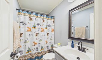3 Dolphin Ln, Bella Vista, AR 72715