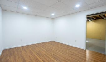 137 Shadalane Walk, Ballwin, MO 63011