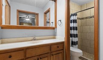 6409 Trail Dr, Bartlesville, OK 74006
