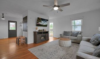 5 Lamar Dr, Athens, OH 45701