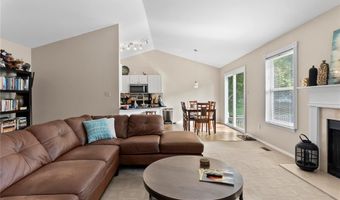 1708 Stoney Terrace Dr, Ballwin, MO 63021