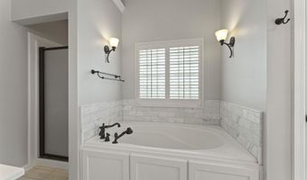 17647 Lake Azalea Dr, Baton Rouge, LA 70817