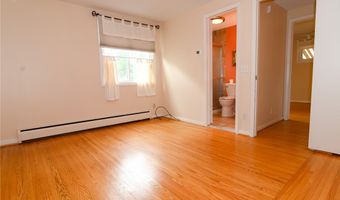 116 Segsbury Rd, Amherst, NY 14221