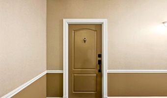 1211 S EADS St S 305, Arlington, VA 22202