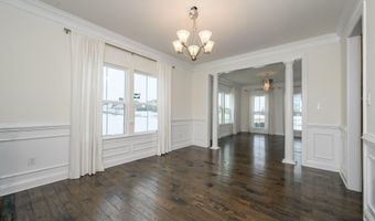 41 Gina Dr, Allentown, NJ 08501