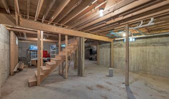 239 Wentworth Rd, Brookfield, NH 03872