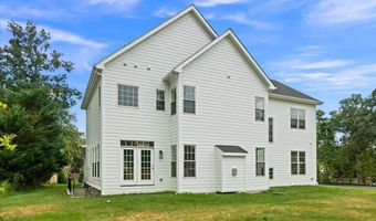 3608 CENTER Dr, Alexandria, VA 22309