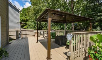 4506 Columbus Cir, Acworth, GA 30101