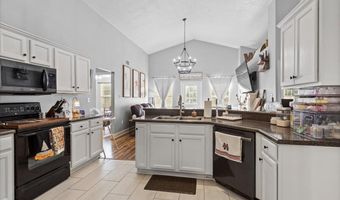 15049 Cedar Springs Dr, Biloxi, MS 39532