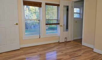 247 Burleigh Rd, Bangor, ME 04401