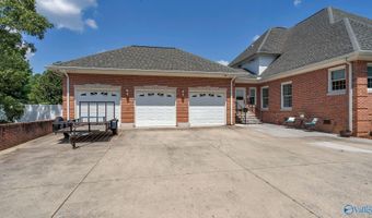 1023 E Main St, Albertville, AL 35951