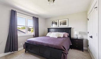1200 KATHLEEN Ct, Appleton, WI 54915