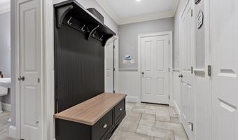 15 Hubbard Ln, Bolton, MA 01740