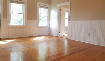 3 Bay View Ave 5, Bristol, RI 02809