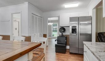 610 Summit Dr, Albany, GA 31707