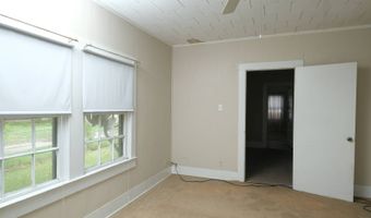 2890 6th St, Berwick, LA 70342