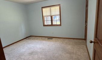 1206 Sugar Pine Dr, Anderson, IN 46012
