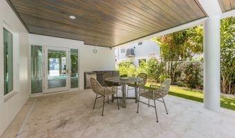 870 N SHORE Dr, Anna Maria, FL 34216